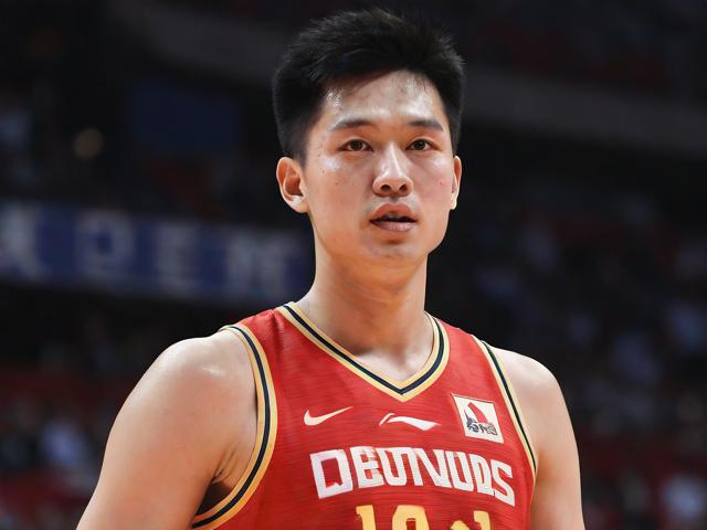jiuyou.com_ 中国男篮明星球员携手公益，传递正能量，中国男篮明星队队员
